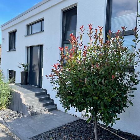 Gemuetliche Villa Am Waldrand In Taunusstein Exteriér fotografie
